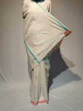 Load image into Gallery viewer, KUNDAL KHADI DOBBY BOOTI HANDWOVEN SAREE