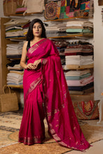 Load image into Gallery viewer, GAURI COTTON HOT PINK BOOTI SAREE
