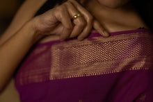 Load image into Gallery viewer, KALAWATI COTTON BEET ROOT BOOTI SAREE

