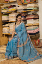 Load image into Gallery viewer, GAURI COTTON BOOTI FIROJI SAREE
