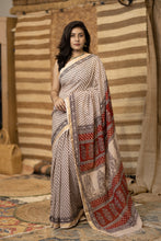 Load image into Gallery viewer, BAGHMATI 10 COTTON HAND BLOCK PRINT SAREE
