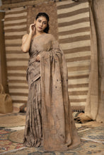 Load image into Gallery viewer, VANUSHA BOTANICAL ECO PRINT KHADI LINEN SAREE
