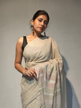 Load image into Gallery viewer, RAKS COTTON KHADI HANDWOVEN SAREE
