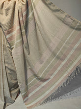 Load image into Gallery viewer, RAKS COTTON KHADI HANDWOVEN SAREE
