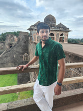 Load image into Gallery viewer, IKAT 05 COTTON MARGOSA GREEN HALF SHIRT
