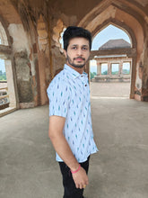 Load image into Gallery viewer, IKAT 16 WHITE COTTON KITE HALFSHIRT
