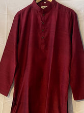 Load image into Gallery viewer, MAROON COTTON LONG KURTA
