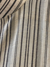 Load image into Gallery viewer, LKCK2 BLACK &amp; WHITE COTTON KHADI KURTA
