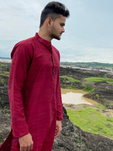 Load image into Gallery viewer, MAROON COTTON LONG KURTA
